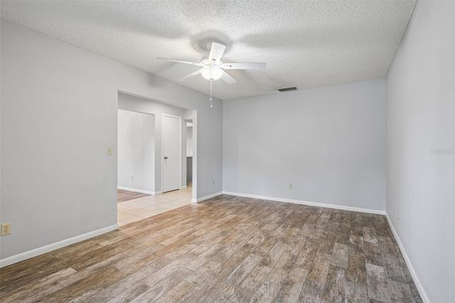 3718 SAND PEBBLE DRIVE, Valrico, FL 33596