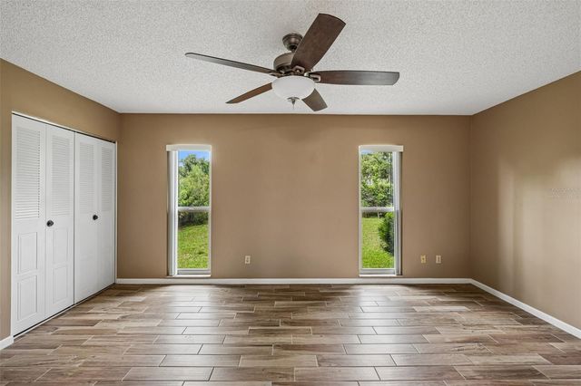 3718 SAND PEBBLE DRIVE, Valrico, FL 33596