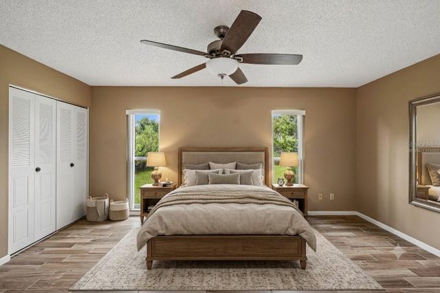 3718 SAND PEBBLE DRIVE, Valrico, FL 33596