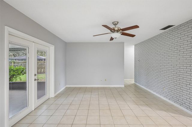 3718 SAND PEBBLE DRIVE, Valrico, FL 33596