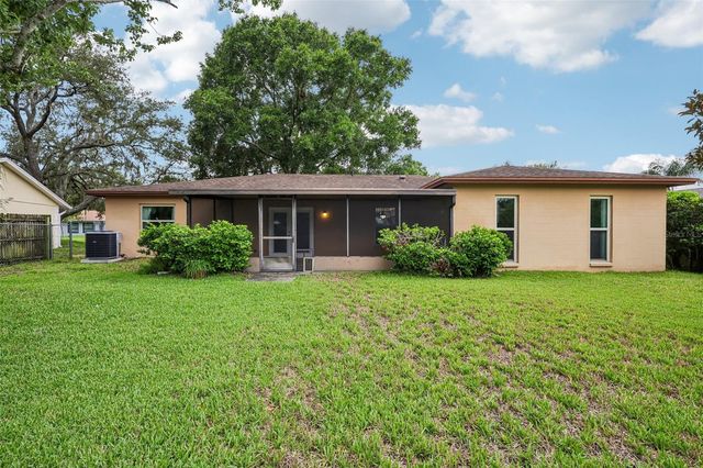 3718 SAND PEBBLE DRIVE, Valrico, FL 33596
