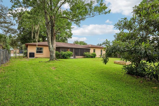 3718 SAND PEBBLE DRIVE, Valrico, FL 33596
