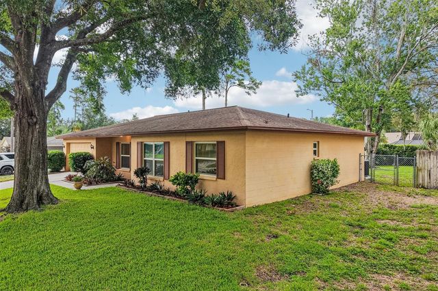 3718 SAND PEBBLE DRIVE, Valrico, FL 33596