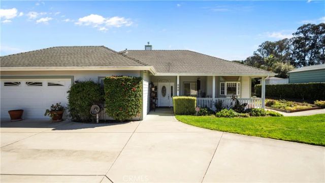 2566 Callender Road, Arroyo Grande, CA 93420