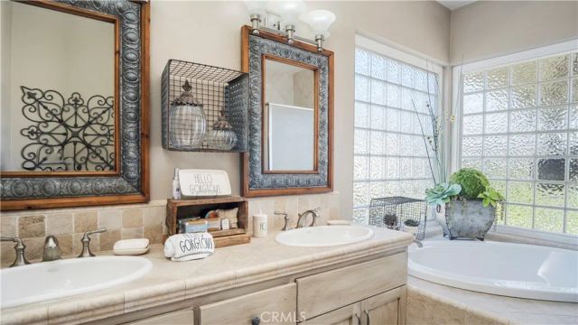 2566 Callender Road, Arroyo Grande, CA 93420