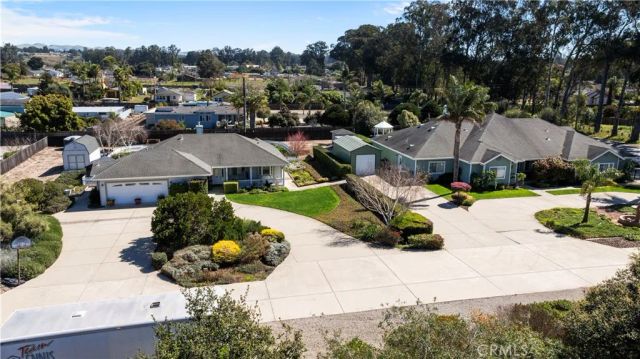 2566 Callender Road, Arroyo Grande, CA 93420