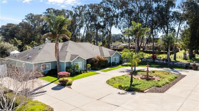 2566 Callender Road, Arroyo Grande, CA 93420