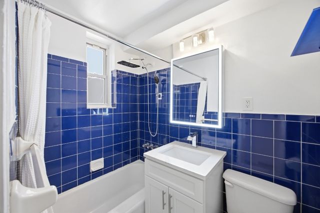4601 39th Ave Apt 314, New York City, NY 11104