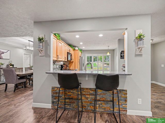 8529 S 25th Street, Bellevue, NE 68147