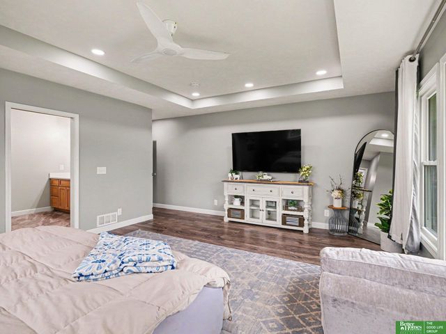 8529 S 25th Street, Bellevue, NE 68147