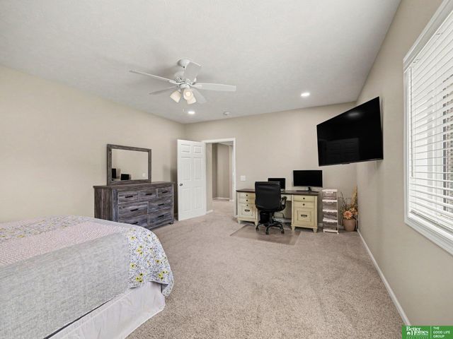 8529 S 25th Street, Bellevue, NE 68147