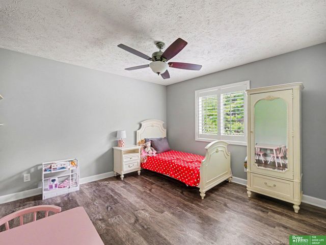8529 S 25th Street, Bellevue, NE 68147