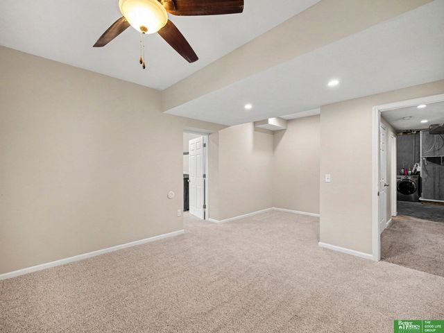 8529 S 25th Street, Bellevue, NE 68147
