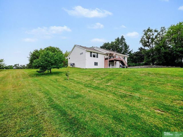 8529 S 25th Street, Bellevue, NE 68147