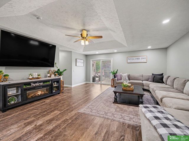 8529 S 25th Street, Bellevue, NE 68147