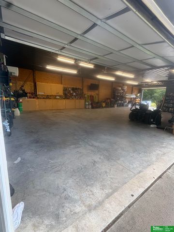8529 S 25th Street, Bellevue, NE 68147