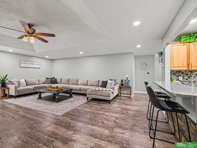 8529 S 25th Street, Bellevue, NE 68147