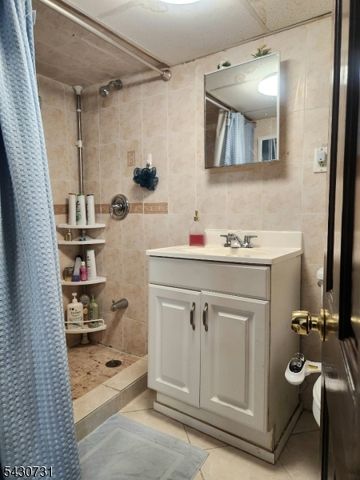 324 Clifton Ave, Newark City, NJ 07104