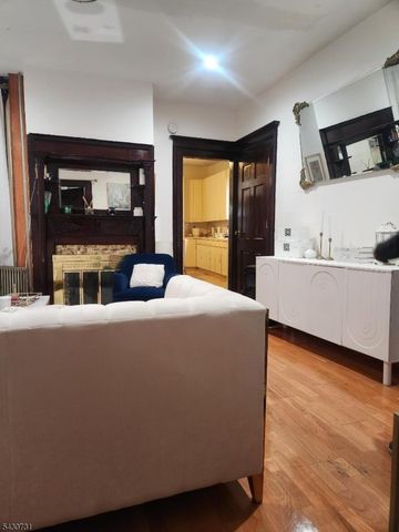 324 Clifton Ave, Newark City, NJ 07104
