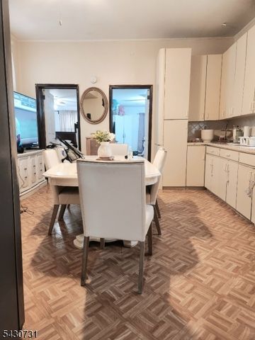 324 Clifton Ave, Newark City, NJ 07104