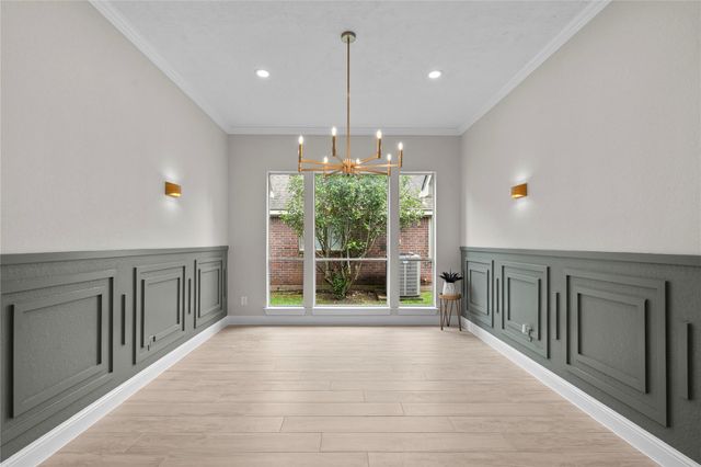 13810 Aspen Knoll Court, Houston, TX 77059