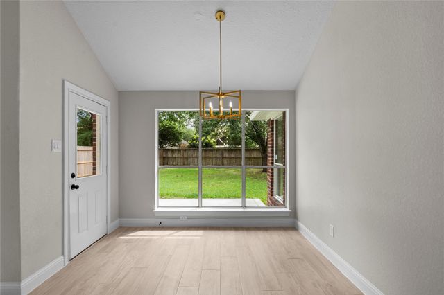 13810 Aspen Knoll Court, Houston, TX 77059