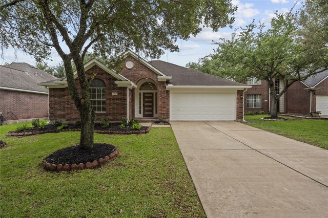 13810 Aspen Knoll Court, Houston, TX 77059