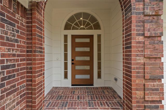 13810 Aspen Knoll Court, Houston, TX 77059