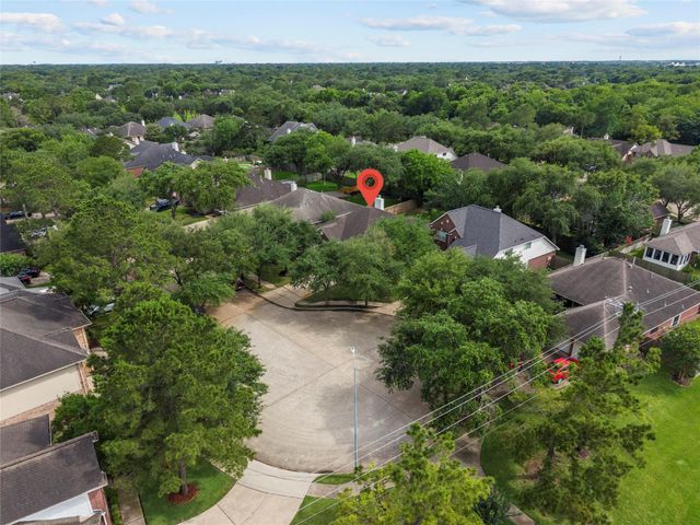 13810 Aspen Knoll Court, Houston, TX 77059