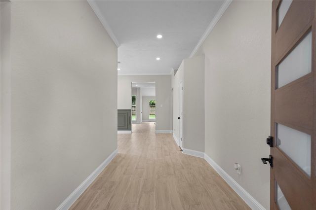 13810 Aspen Knoll Court, Houston, TX 77059
