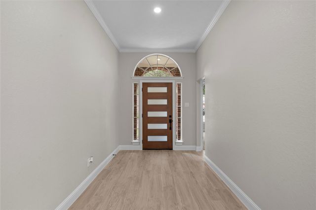 13810 Aspen Knoll Court, Houston, TX 77059