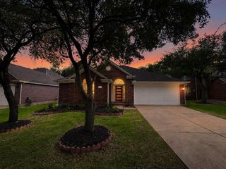 13810 Aspen Knoll Court, Houston, TX 77059