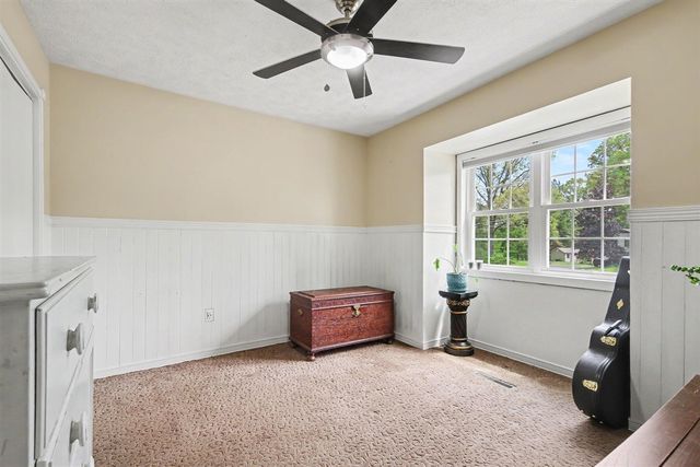 12177 Reyburn Drive, Sparta, MI 49345
