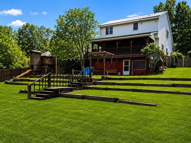 12177 Reyburn Drive, Sparta, MI 49345