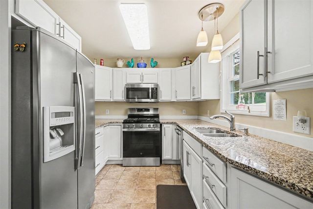 12177 Reyburn Drive, Sparta, MI 49345