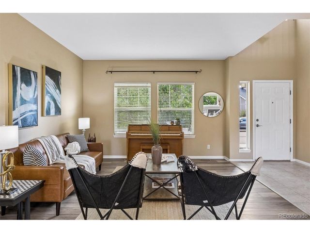 537 Pitkin Way, Castle Rock, CO 80104