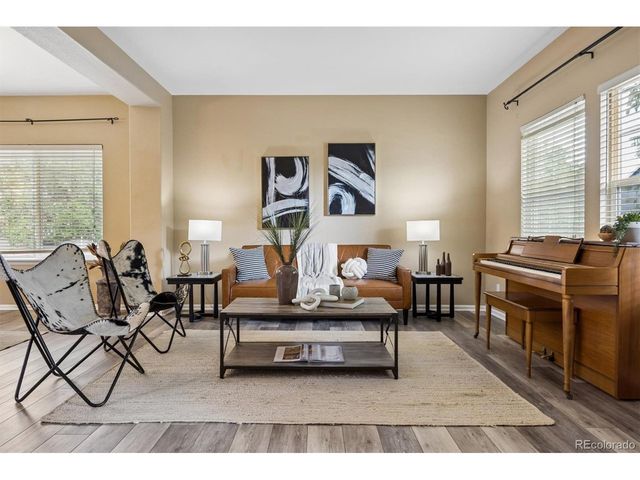 537 Pitkin Way, Castle Rock, CO 80104