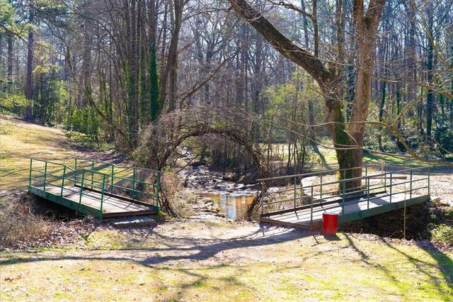 1523 Melrose SW Drive, Atlanta, GA 30310