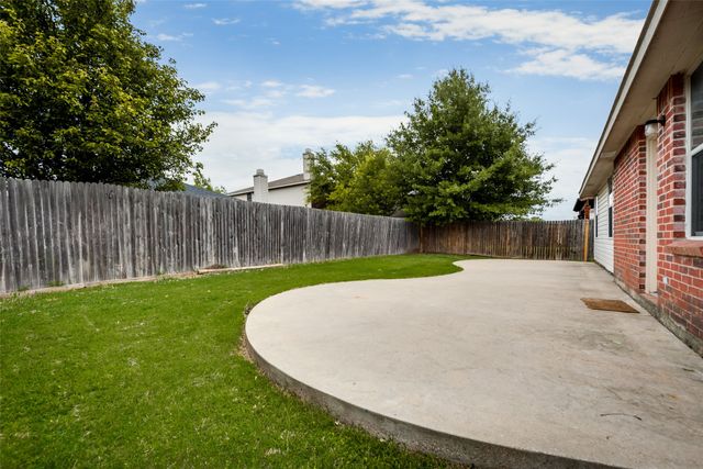 1925 Copper Mountain Drive, Fort Worth, TX 76247