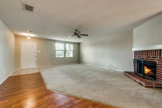 1925 Copper Mountain Drive, Fort Worth, TX 76247