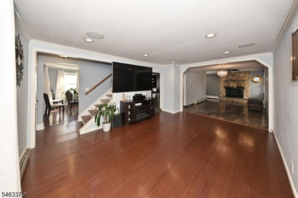 19 Orchard St, Nutley Twp., NJ 07110 — photo 4