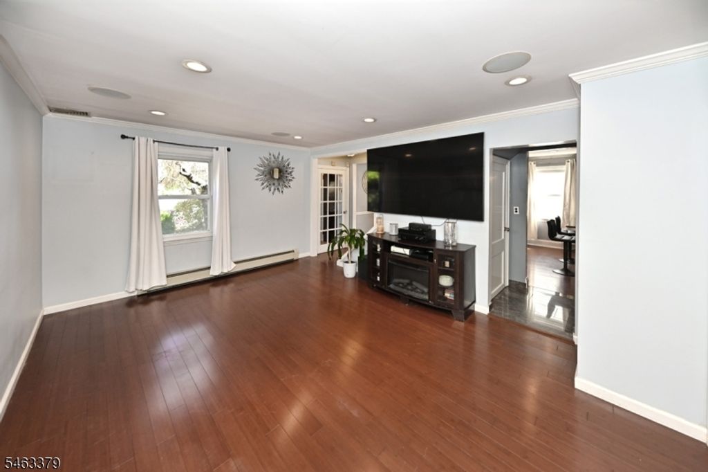 19 Orchard St, Nutley Twp., NJ 07110 — photo 5