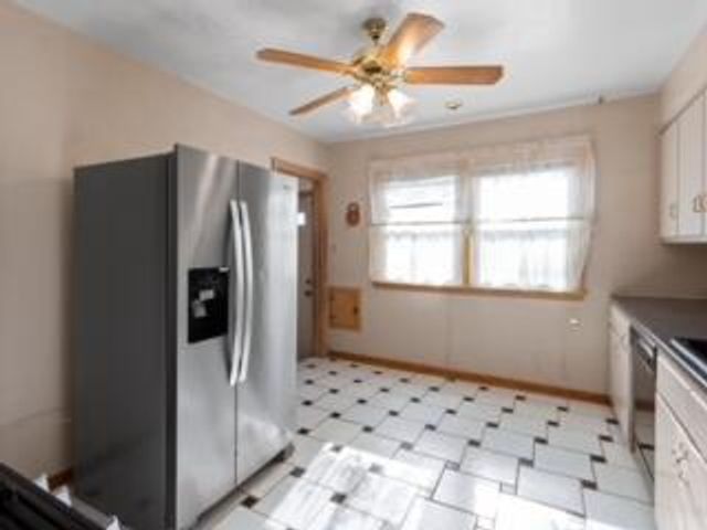 4821 N 53rd STREET, Milwaukee, WI 53218