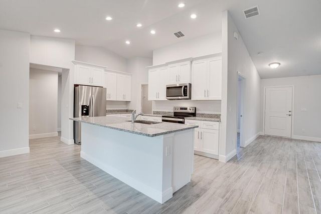 501 SW Ester Avenue, Port St Lucie, FL 34983