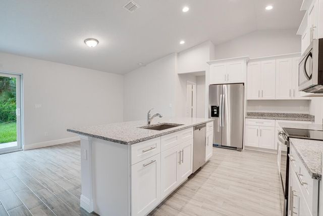 501 SW Ester Avenue, Port St Lucie, FL 34983