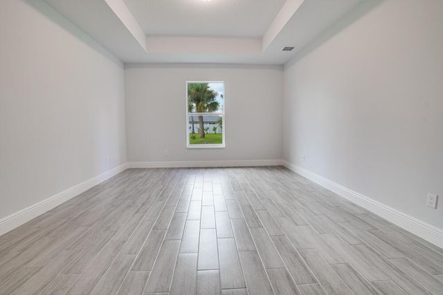 501 SW Ester Avenue, Port St Lucie, FL 34983
