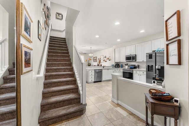 1094 Pinewood Lake Court, Greenacres, FL 33415