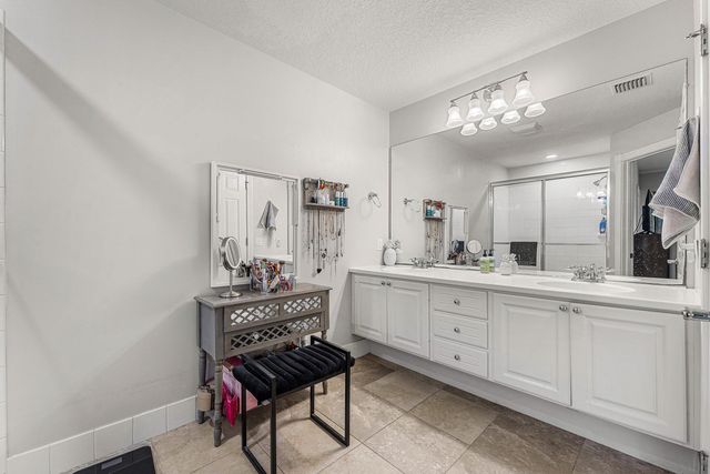 1094 Pinewood Lake Court, Greenacres, FL 33415