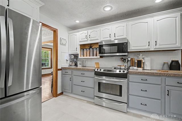 5696 Overbrooke Road, Kettering, OH 45440