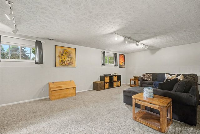 5696 Overbrooke Road, Kettering, OH 45440